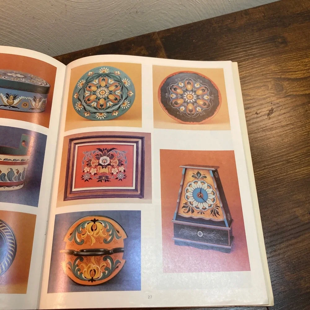 Hallingdal Rosemaling Volume II Introduction to Designing Claudine Schatz 1980